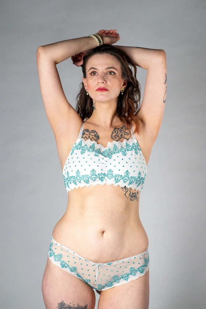 Krajková braletka THALASSA