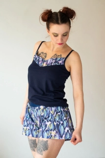 top Dark Magnolia bio 